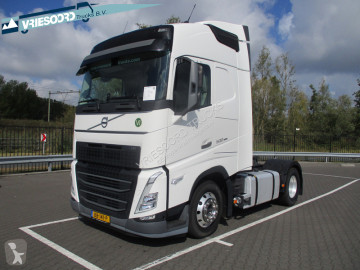 Tractor Volvo