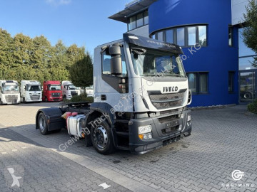 Tahač Iveco