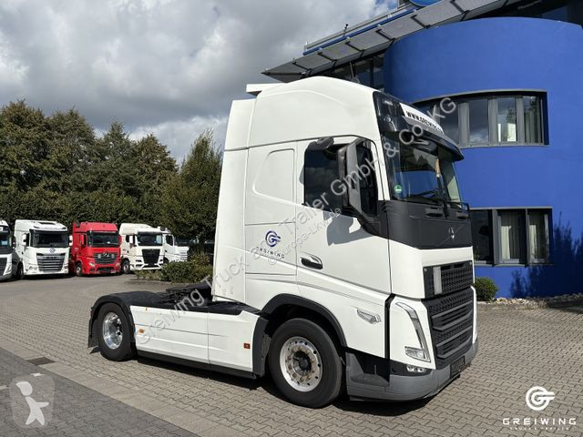 جرار Volvo 500 4x2, Globetrotter XL, Retarder,...