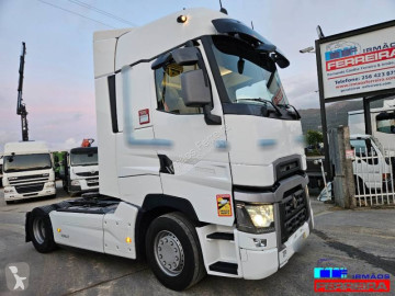 Tractor Renault