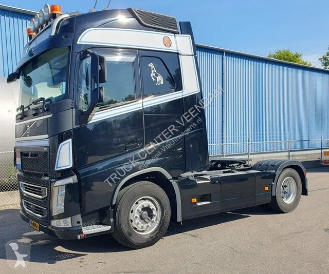 جرار Volvo 500 2x tank I-parc Cool Globetrotter...