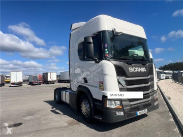 Tahač Scania R450