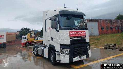 Cabeza tractora productos peligrosos / ADR Renault