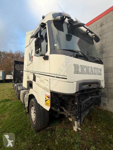 RenaultT-Series520