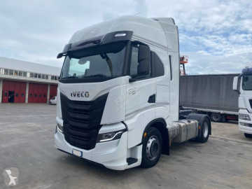 Влекач Iveco Stralis AS 440 S 53 T/P