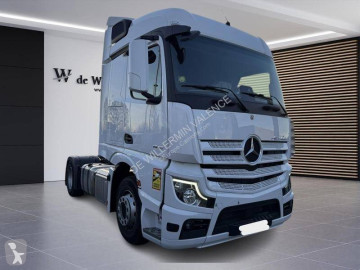 Cabeza tractora Mercedes