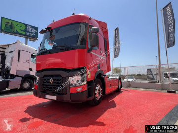 Cabeza tractora productos peligrosos / ADR Renault