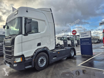 Cabeza tractora productos peligrosos / ADR Scania