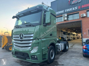 MercedesActros1948