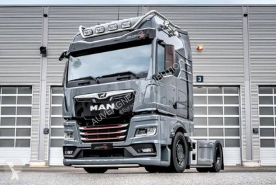 Влекач MAN TGX 18.520