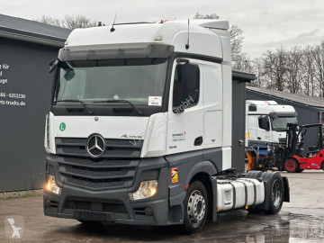 Tracteur convoi exceptionnel Mercedes