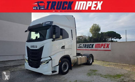 Влекач Iveco S-WAY 480