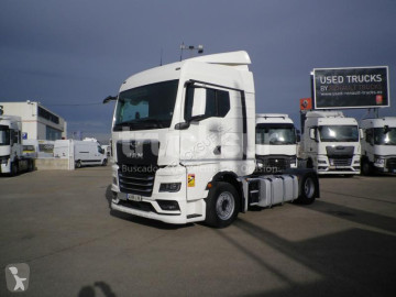 Traktor MAN