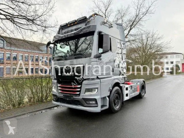 Traktor MAN