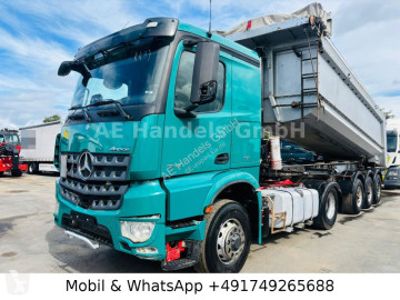 Traktor Mercedes