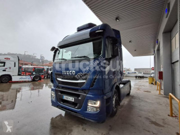 Traktor Iveco