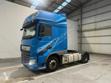 Cabeza tractora DAF
