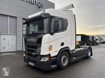 Влекач Scania R R