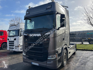 Влекач Scania