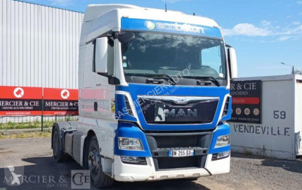 Влекач MAN TGX