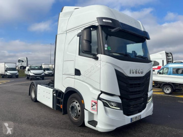 Tracteur Iveco