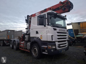 Влекач Scania