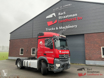 Traktor Mercedes Actros 1846 4x2 opleggertrekker met PTO en kipperhydrauliek