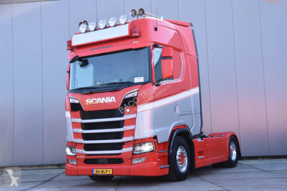 جرار Scania