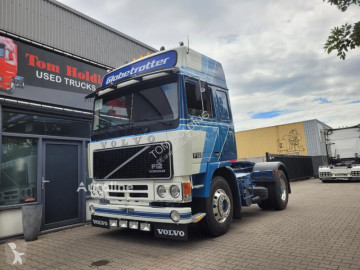 Влекач Volvo F12 F 12 4X2 Globetrotter original low km