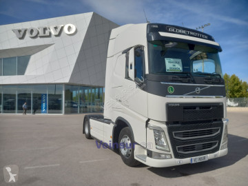 Влекач Volvo FH 4 I-SAVE