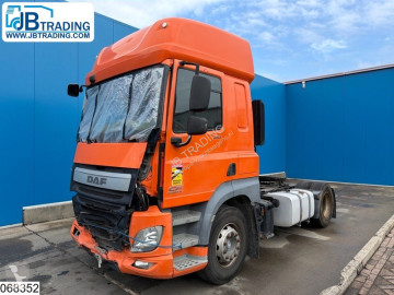 Cabeza tractora DAF