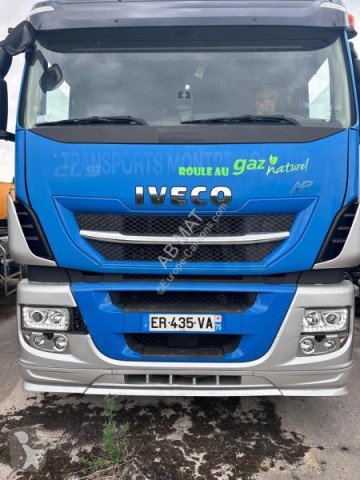 Влекач Iveco