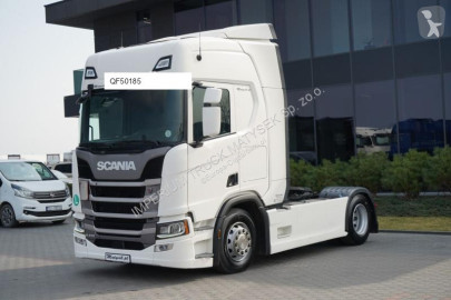 Влекач Scania R450