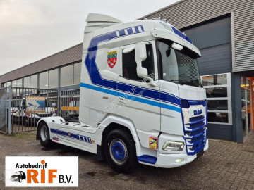 Cabeza tractora DAF