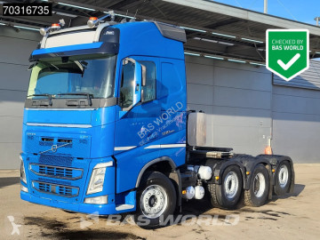 Влекач Volvo