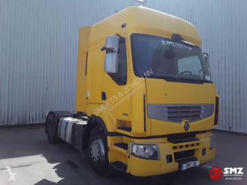 Влекач Renault Premium 410 manual