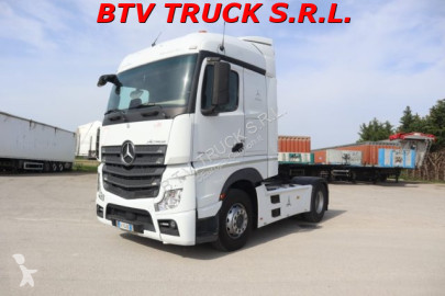 Trattore Stradale Mercedes ACTROS
