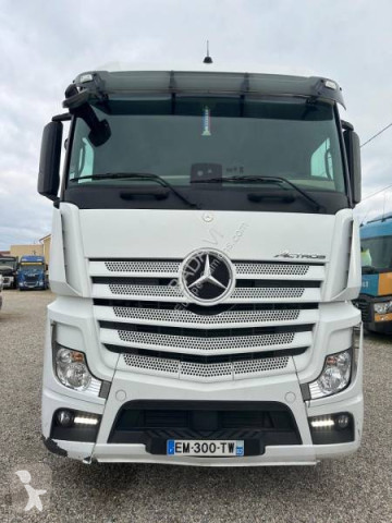 Tracteur Mercedes Actros 1848