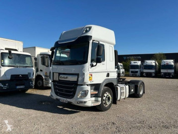 Tracteur DAF CF 450