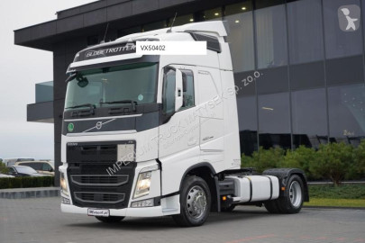 Влекач Volvo F6 FH 460