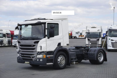 Влекач Scania