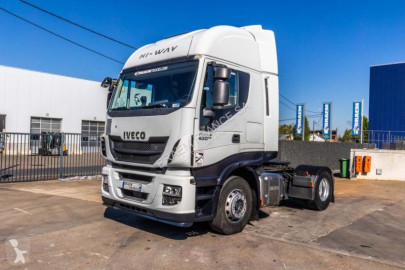 جرار Iveco STRALIS 460