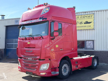 Влекач DAF XF460 Tractor Full Spoilers Retarder Roof Airconditioning Sleeping Cab Good Condition