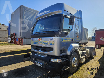 RenaultPremium