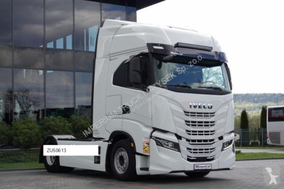 Влекач Iveco S-Way 510