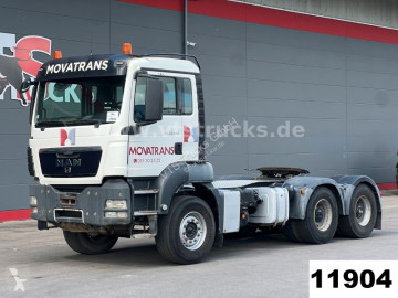 Cabeza tractora convoy excepcional MAN