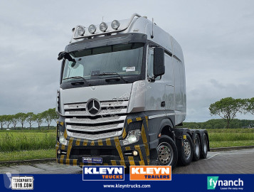 Tracteur Mercedes