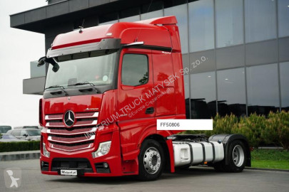 Влекач Mercedes ACTROS 1845