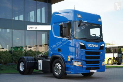Влекач Scania R450