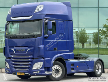Traktor DAF